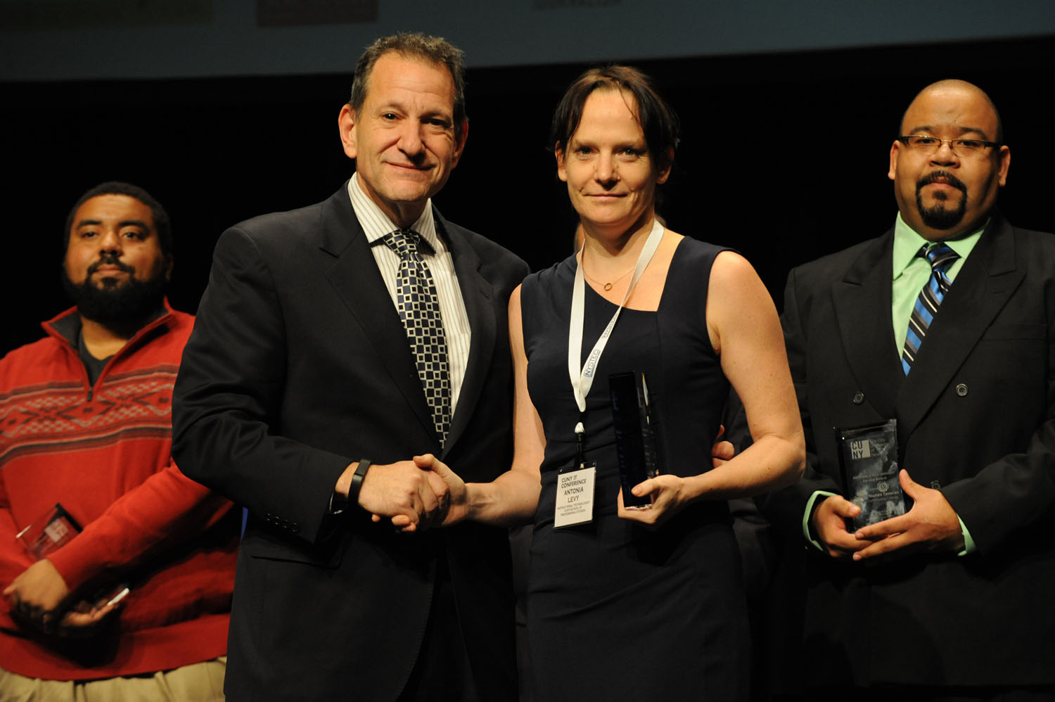 Antonia Levy receiving the CUNY Excellence in Technology Award